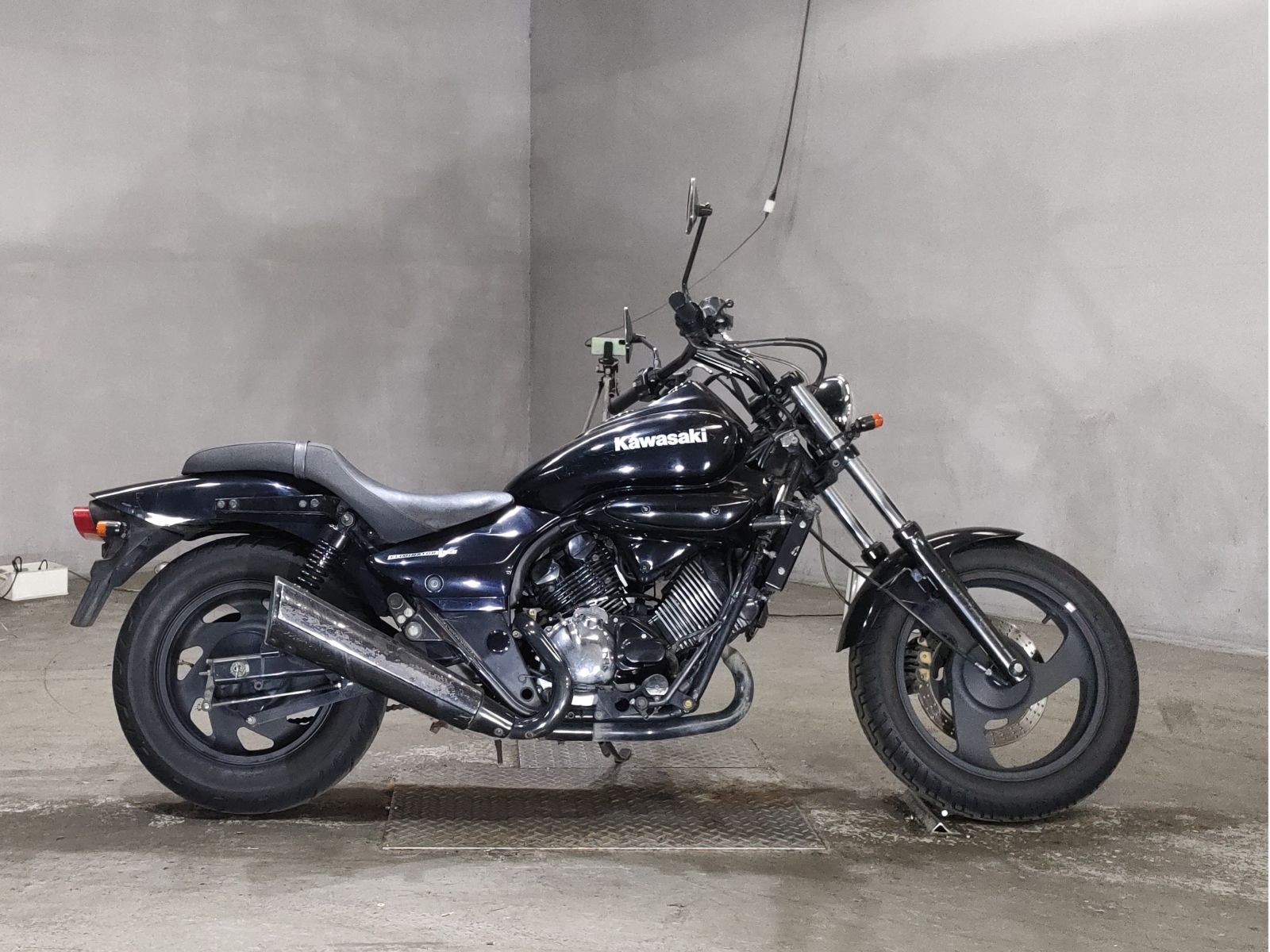 Kawasaki ELIMINATOR 250V 2002