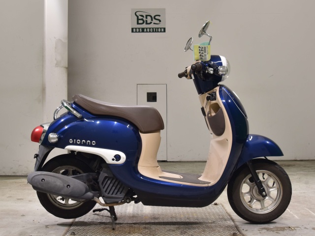 Honda GIORNO 2016