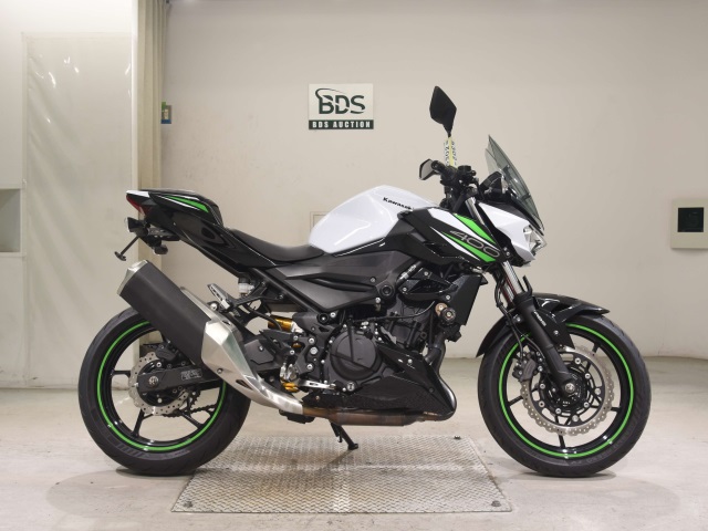 Kawasaki Z400 2020