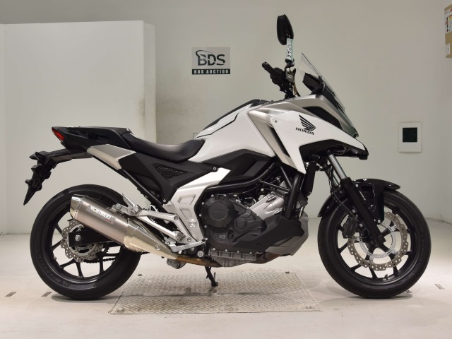 Honda NC750X 2023