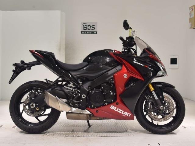 Suzuki GSX-S1000F 2017