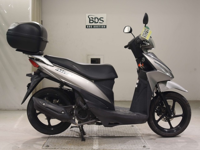 Suzuki ADDRESS V110