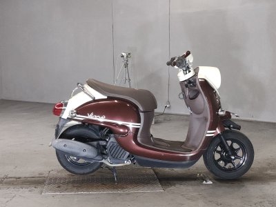 Yamaha VINO50 2018