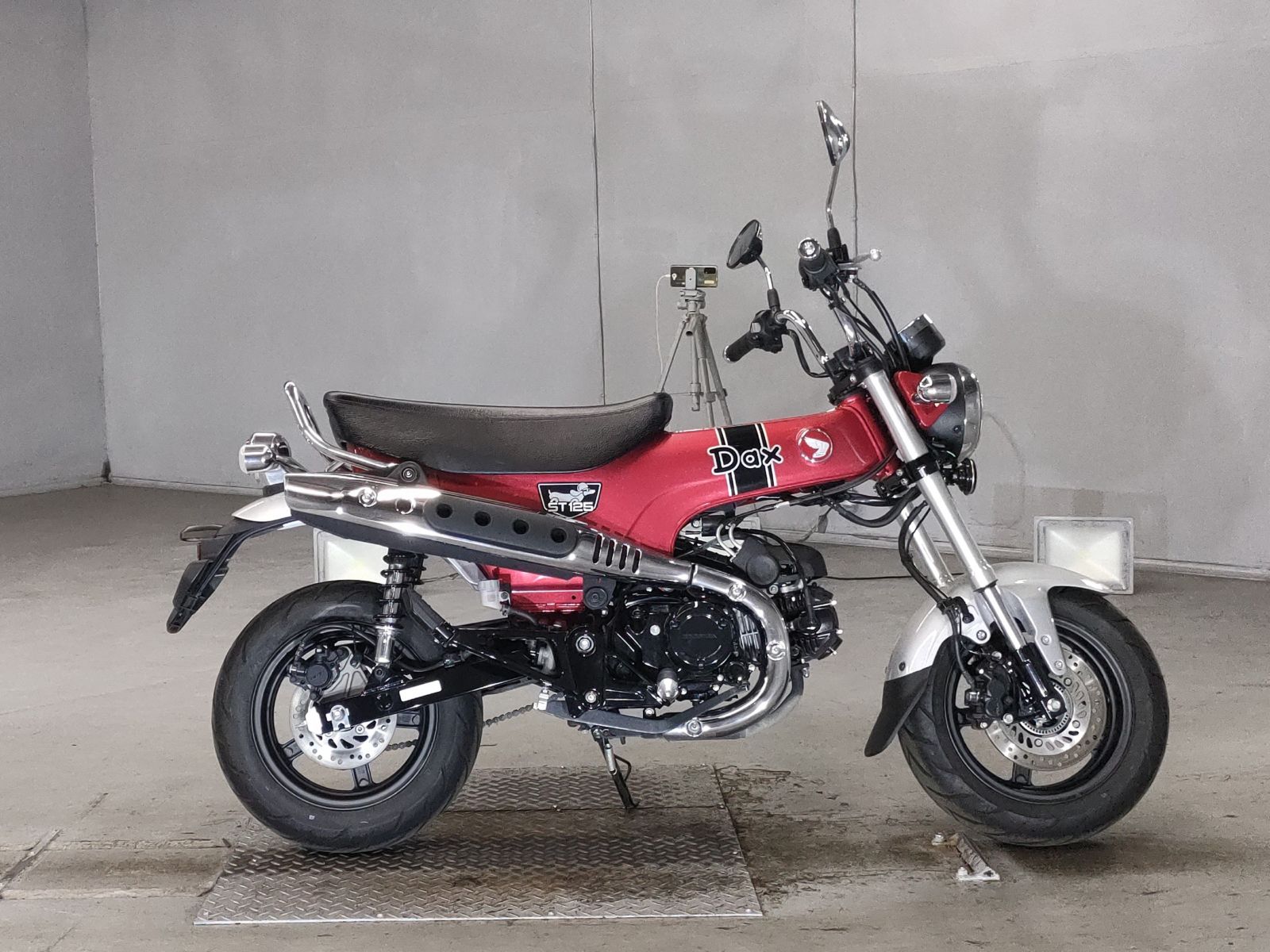 Honda DAX125 2022