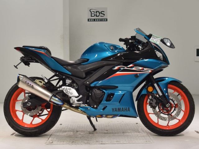 Yamaha YZF-R25A 2021