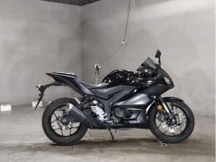 Yamaha YZF-R25 2021