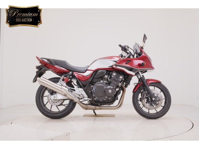 Honda CB400SF BOLDOR 2022