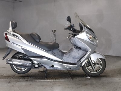 Suzuki SKYWAVE 250
