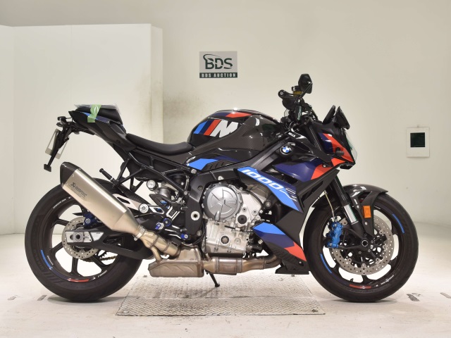 BMW M1000R 2023