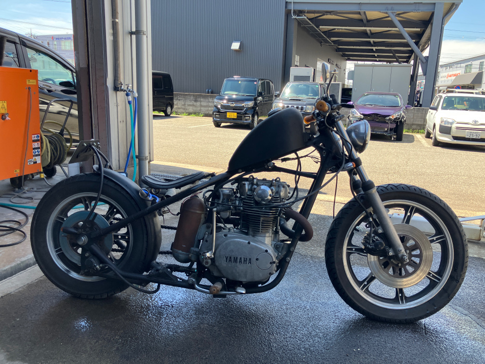 Yamaha XS650 2022