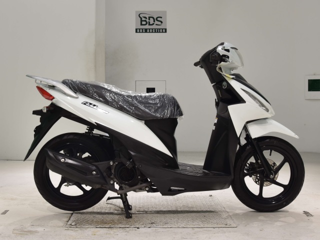 Suzuki ADDRESS V110