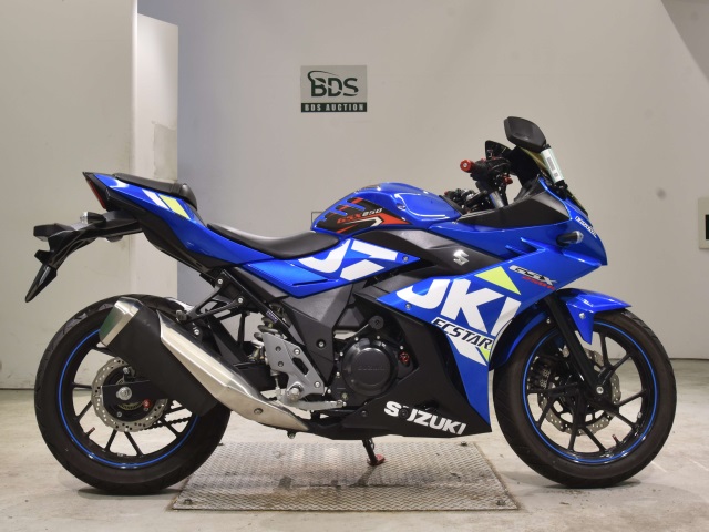 Suzuki GSX250R
