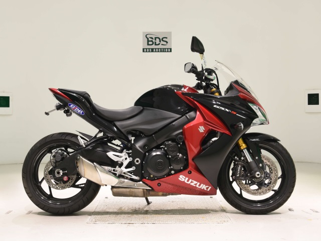 Suzuki GSX-S1000F 2016