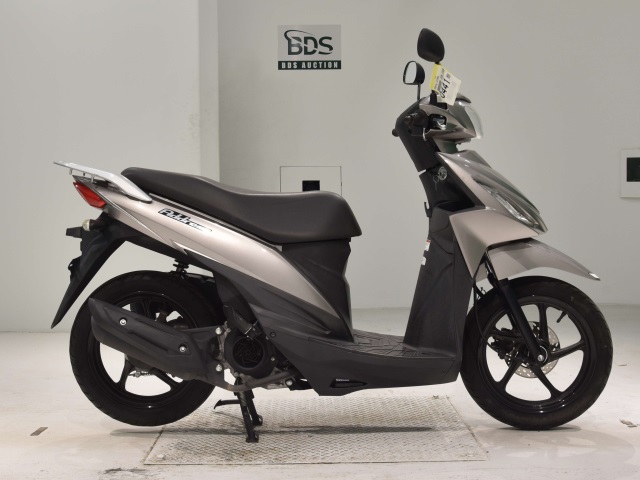 Suzuki ADDRESS V110