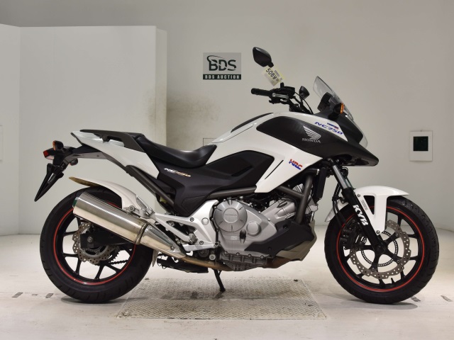 Honda NC700X 2012