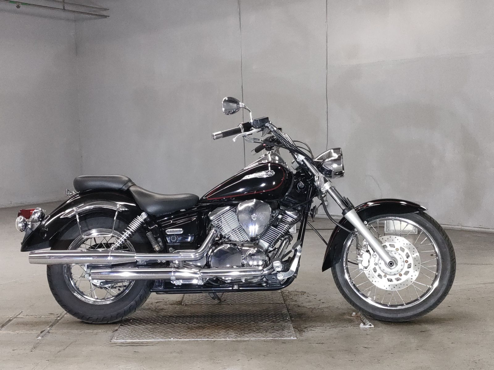Yamaha DRAGSTAR XVS250 2005