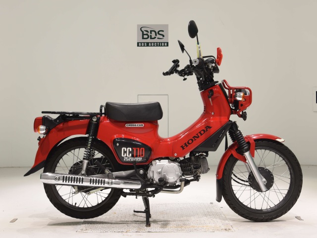 Honda CC110 CROSSCUB 2018