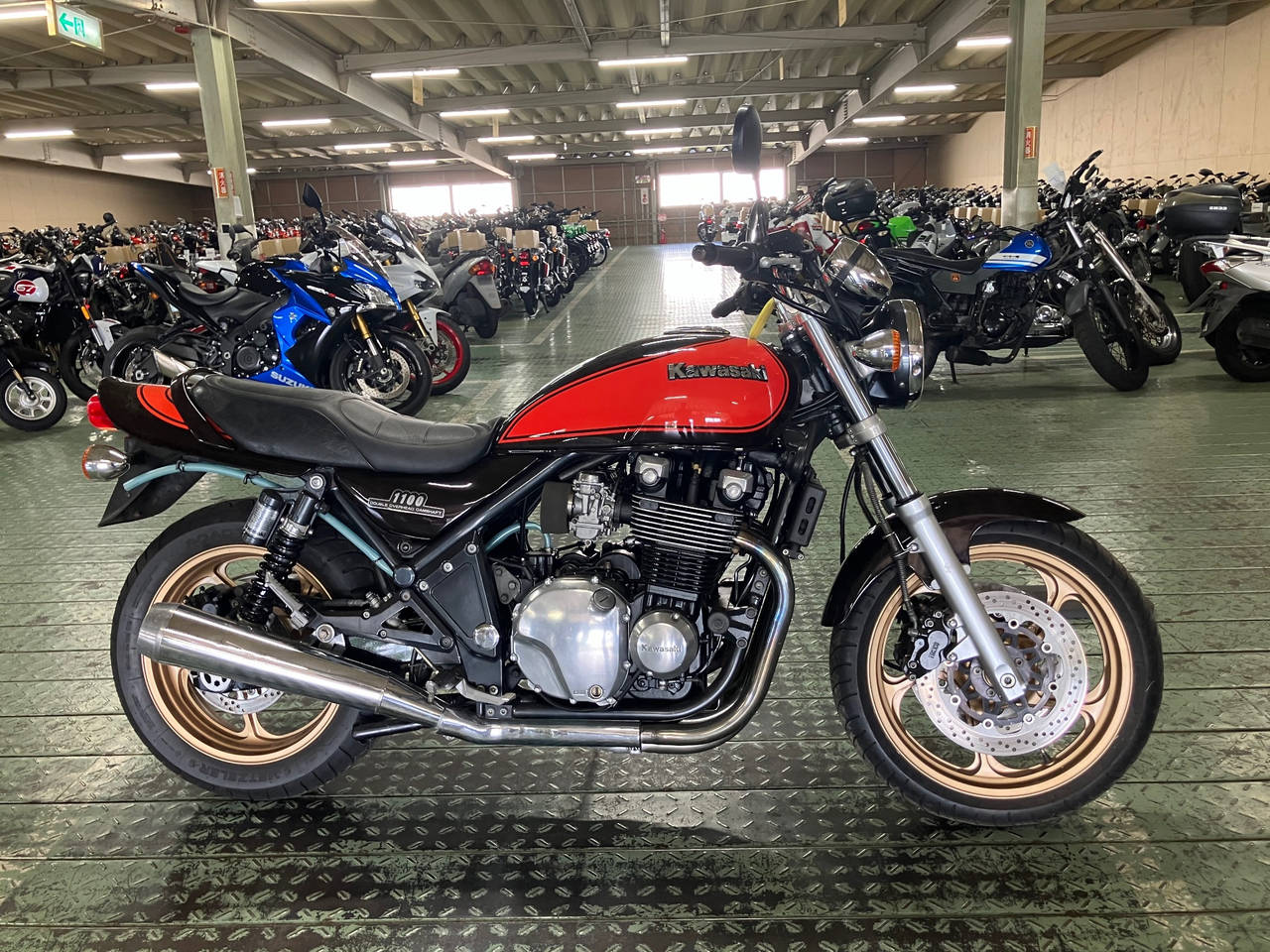 Kawasaki ZEPHYR1100 2023