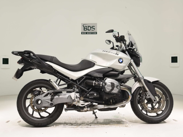 BMW R1200R 2011