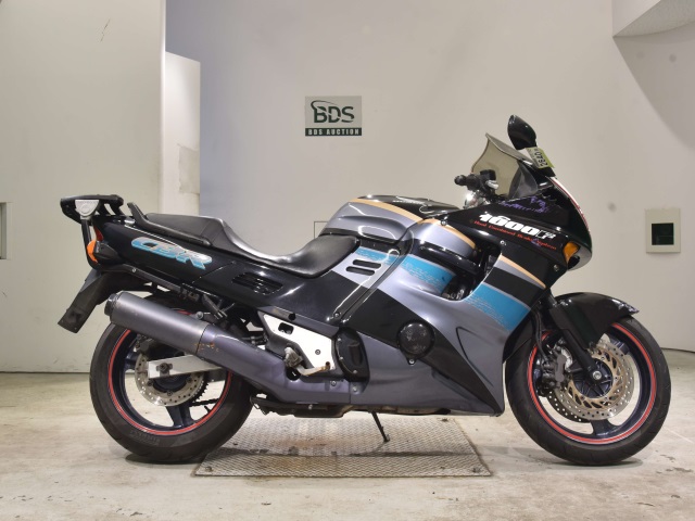 Honda CBR1000F 1993