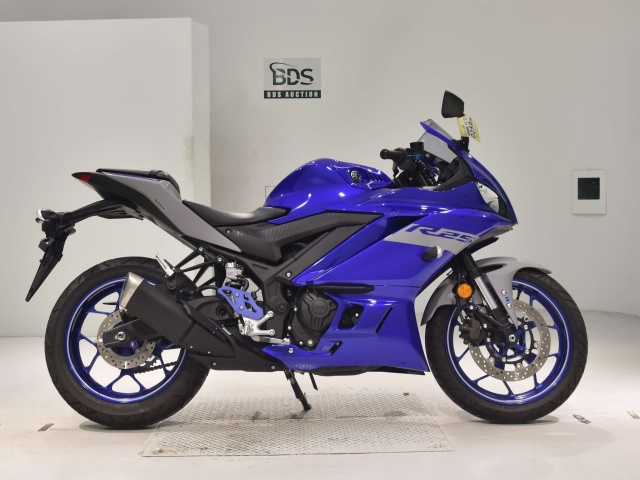 Yamaha YZF-R25 2020