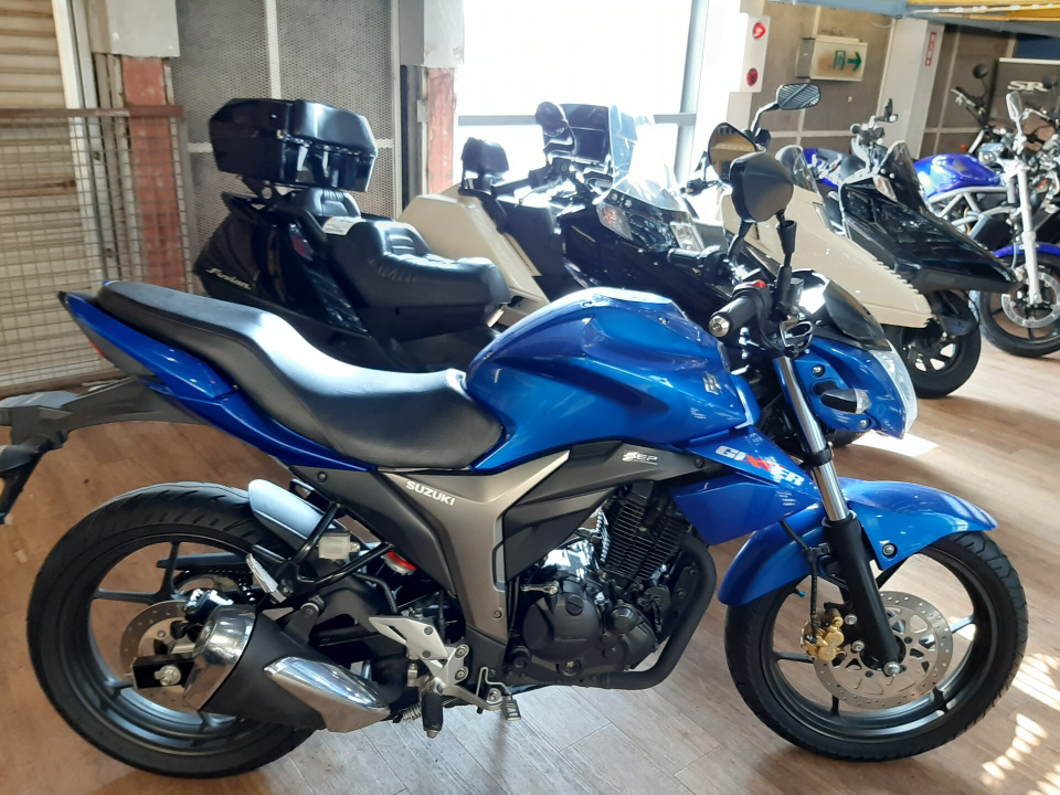 Suzuki GIXXER150