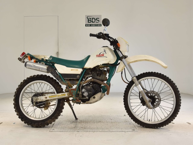 Yamaha SEROW XT225
