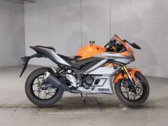 Yamaha YZF-R25 2022