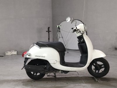 Honda GIORNO 2011