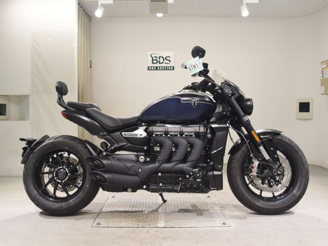 Triumph ROCKET III STORM GT 2024