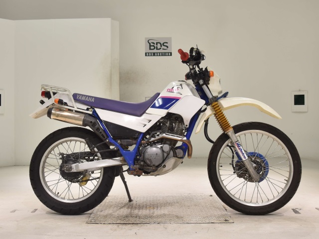 Yamaha SEROW XT225 1989
