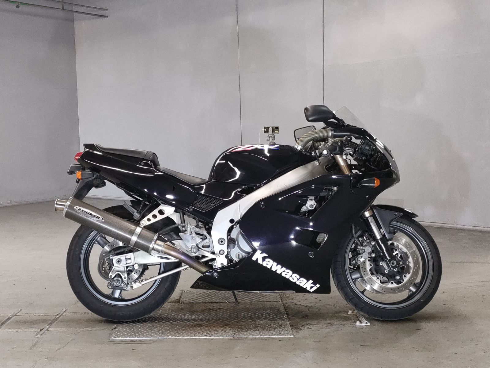 Kawasaki ZXR400 1998