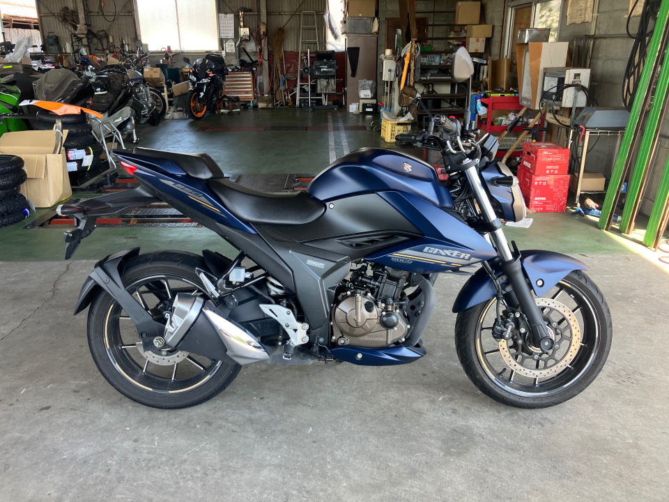 Suzuki GIXXER250