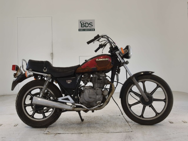 Kawasaki Z250LTD