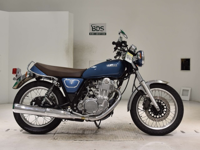 Yamaha SR400 2019