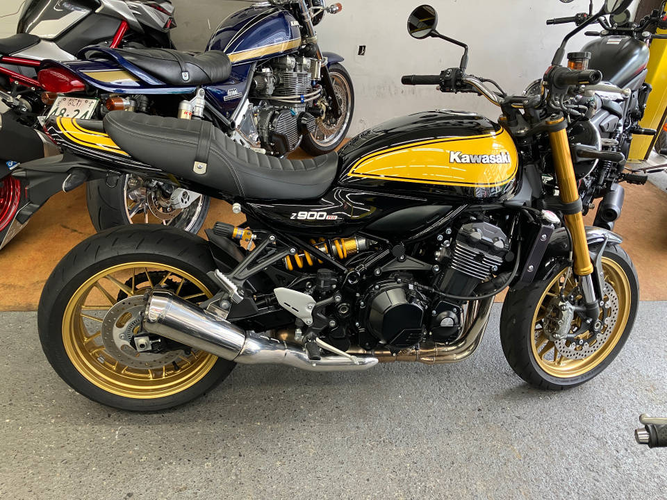 Kawasaki Z900RS 2022
