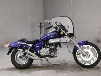 Honda MAGNA50 2005