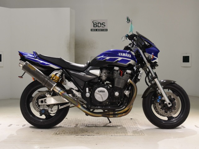 Yamaha XJR1300 2000