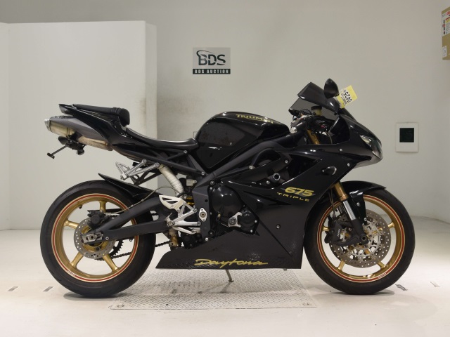 Triumph DAYTONA 675 2011
