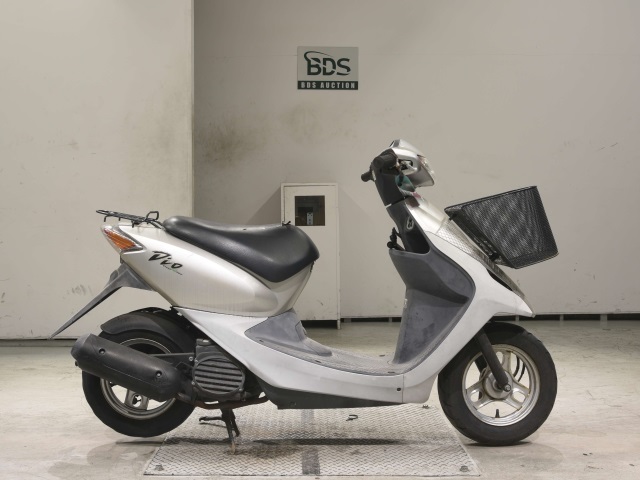 Honda DIO-5 2004