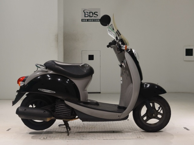 Honda SCOOPY50 2009