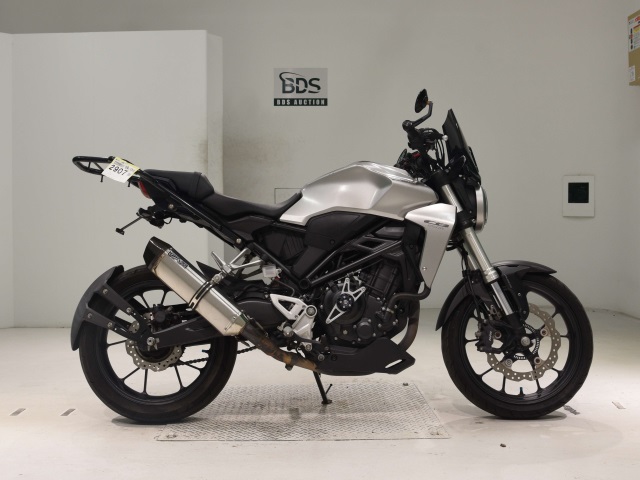 Honda CB250RA 2018