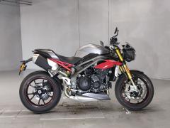 Triumph SPEED TRIPLE R 2016