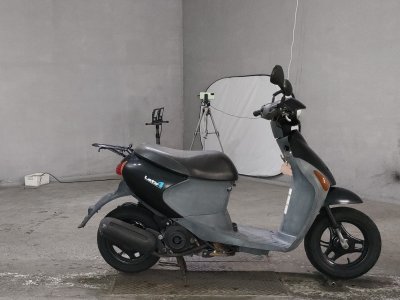 Suzuki LETS4