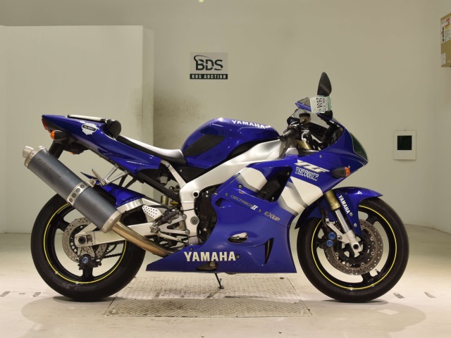 Yamaha YZF-R1 2000