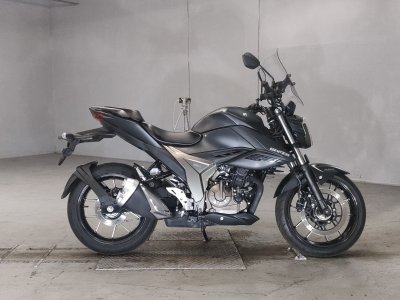 Suzuki GIXXER250