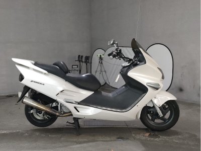 Honda FORZA 2000