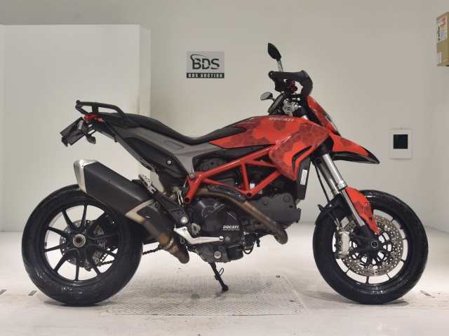 Ducati HYPERMOTARD 821 2015