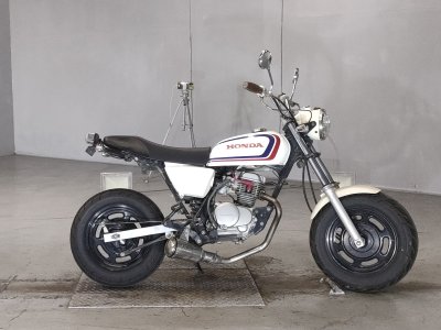 Honda APE50 2006