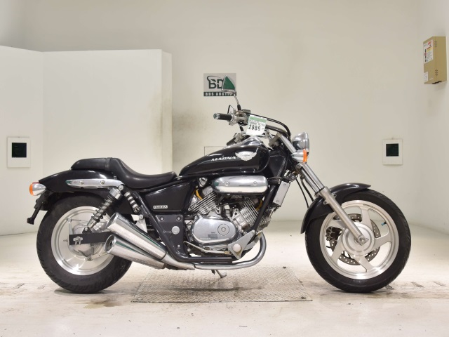 Honda MAGNA250 2005